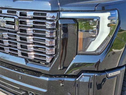 2025 GMC Sierra 2500 Denali Ultimate