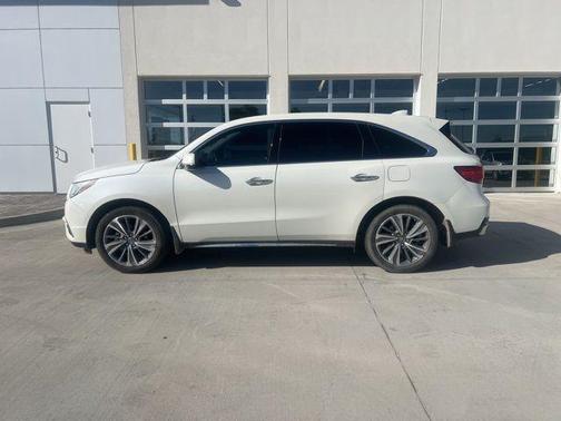 2017 Acura MDX 3.5L w/Technology Package