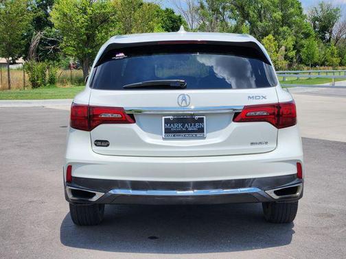 2017 Acura MDX 3.5L w/Technology Package
