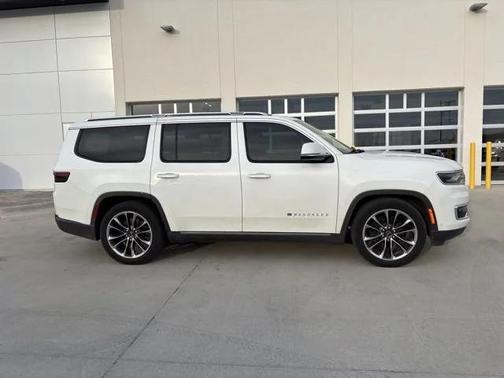 2022 Jeep Wagoneer Series III 4x4