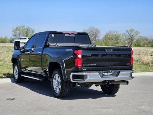 Black 2022 Chevrolet Silverado 2500 LTZ