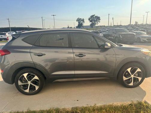 2016 Hyundai TUCSON Sport