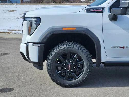 2026 GMC Sierra 3500 AT4