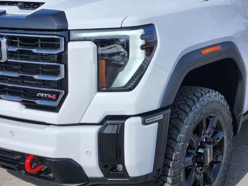 2026 GMC Sierra 3500 AT4