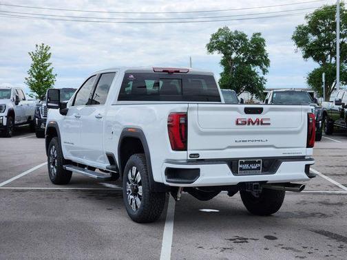 2025 GMC Sierra 2500 Denali