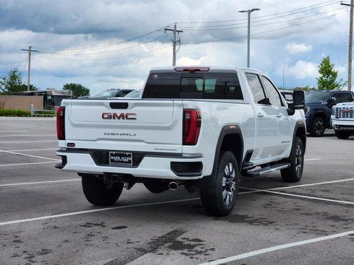 2025 GMC Sierra 2500 Denali