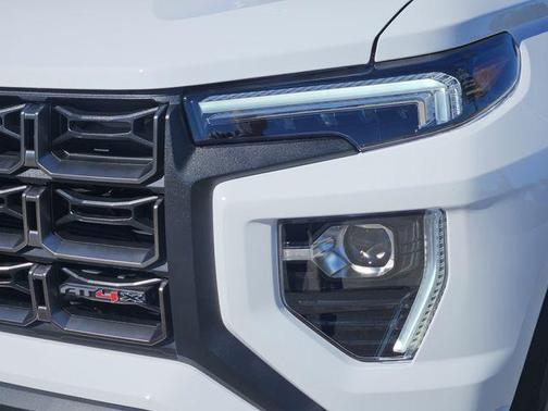 2026 GMC Canyon AT4X