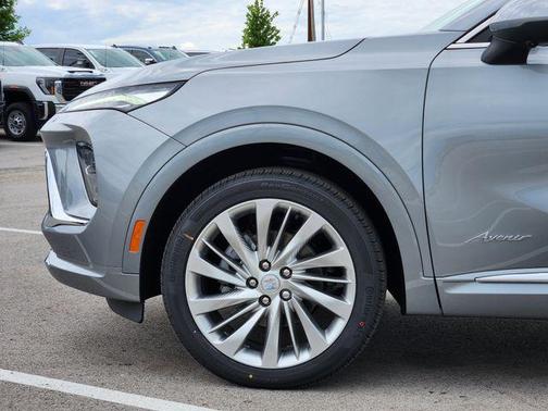 2025 Buick Envision Avenir AWD