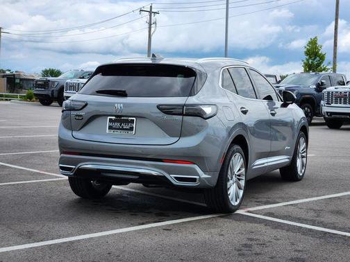 2025 Buick Envision Avenir AWD