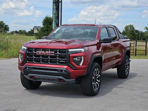 2025 GMC Canyon Base