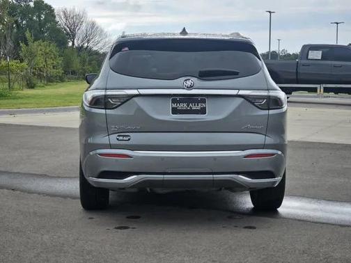 2024 Buick Enclave Avenir AWD