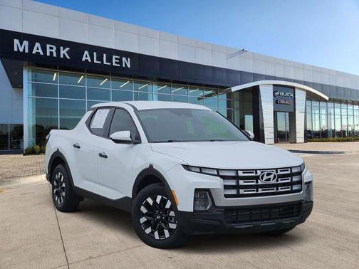 Atlas White 2025 Hyundai SANTA CRUZ SE