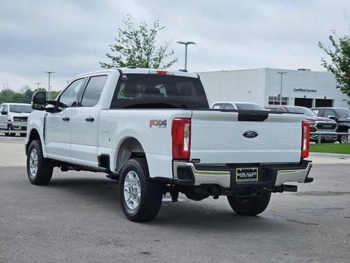 OXFORD WHITE 2025 Ford F-250 XLT