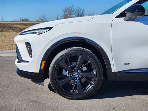 2025 Buick Envision Sport Touring AWD