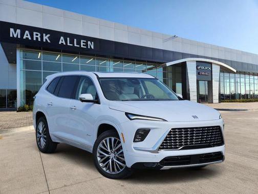 Iridescent White Tricoat 2026 Buick Enclave Avenir FWD