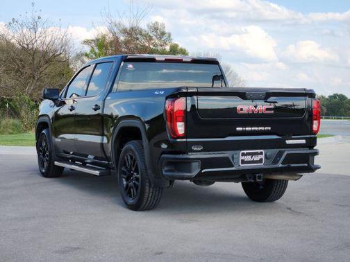2022 GMC Sierra 1500 Elevation