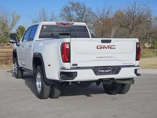 2026 GMC Sierra 3500 Denali
