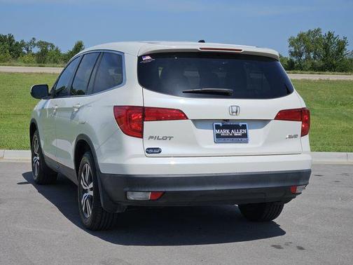 2018 Honda Pilot EX
