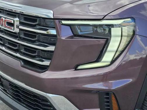 2026 GMC Acadia FWD Elevation