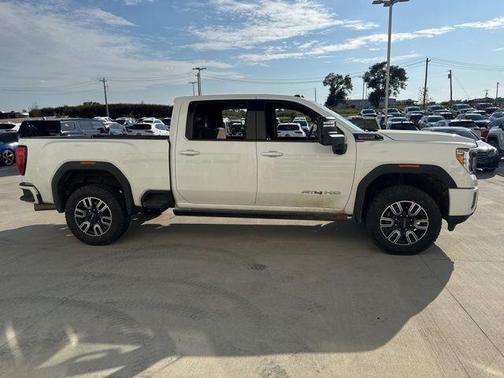 2023 GMC Sierra 2500 AT4