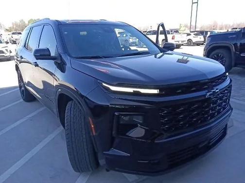 2025 Chevrolet Traverse RS