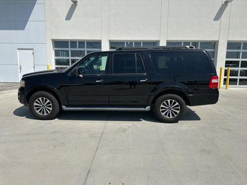 2017 Ford Expedition EL XLT