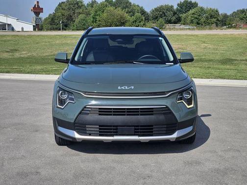 2023 Kia Niro Plug-In Hybrid EX