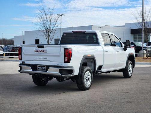 2025 GMC Sierra 2500 SLE