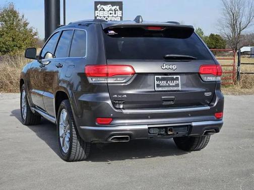 2016 Jeep Grand Cherokee Summit