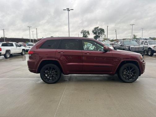 2020 Jeep Grand Cherokee Altitude