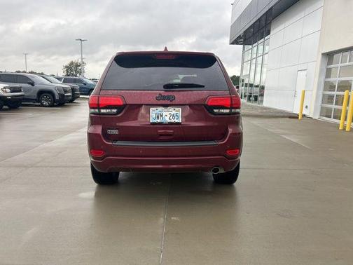 2020 Jeep Grand Cherokee Altitude