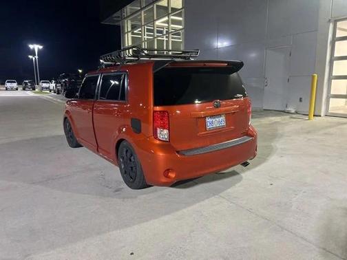 2012 Scion xB Release Series 9.0