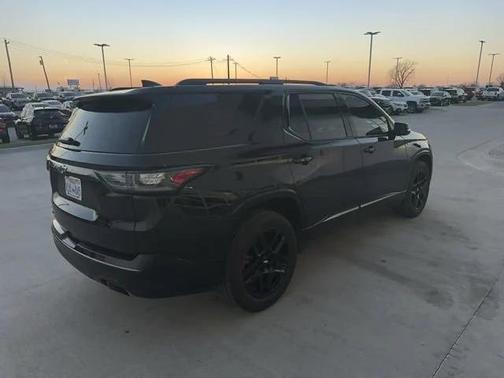 2021 Chevrolet Traverse Premier