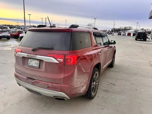 2019 GMC Acadia Denali