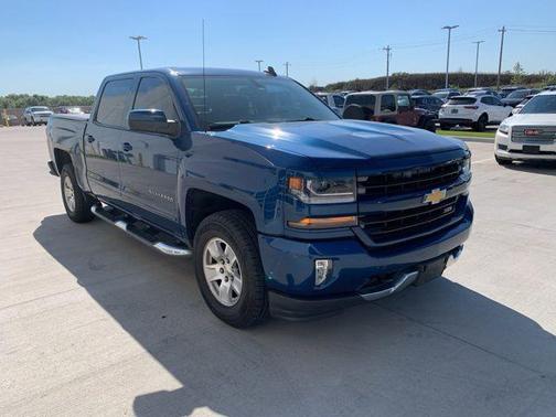2017 Chevrolet Silverado 1500 2LT