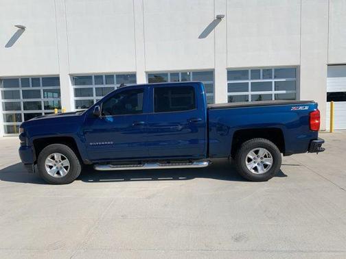 2017 Chevrolet Silverado 1500 2LT