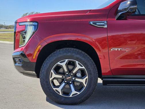 2026 GMC Yukon 4WD AT4