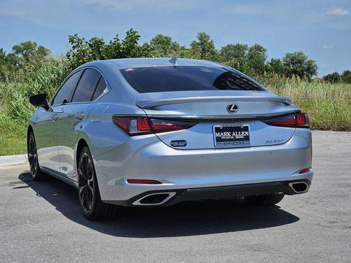 2022 Lexus ES 350 F Sport