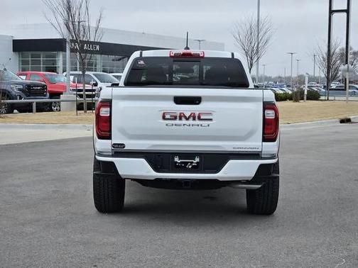 2025 GMC Canyon Denali