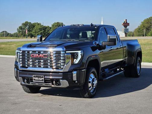 2024 GMC Sierra 3500 Denali