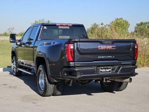 2024 GMC Sierra 3500 Denali