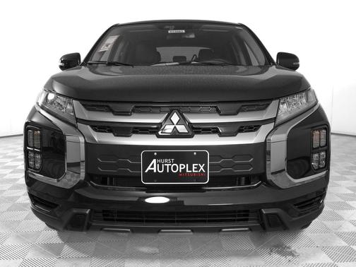 Labrador Black Pearl 2026 Mitsubishi Outlander Sport SE
