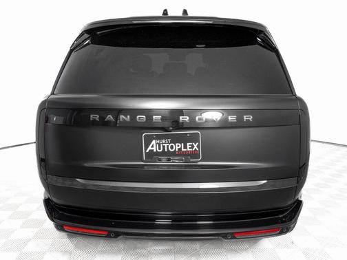 Black 2025 Land Rover Range Rover P530 SE