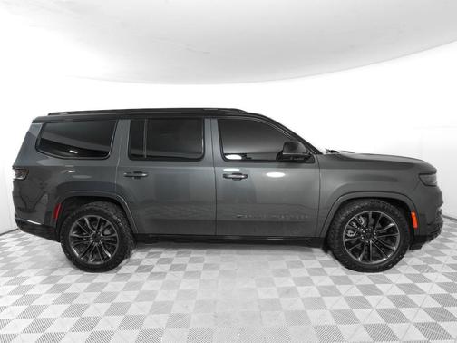 Baltic Gray Metallic Clearcoat 2025 Jeep Grand Wagoneer Series II 4x4