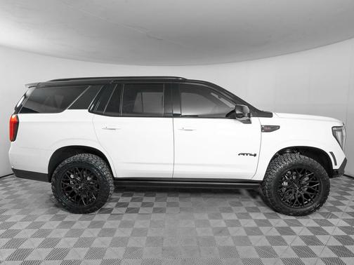 Summit White 2026 GMC Yukon 4WD AT4 Ultimate