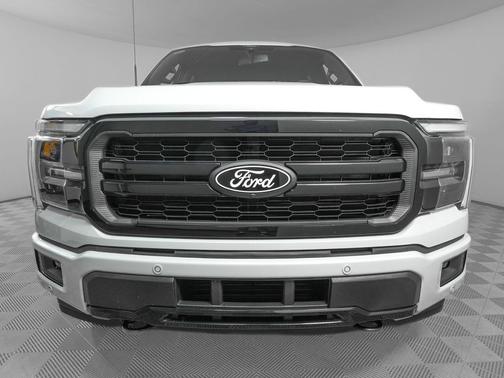 Space White Metallic 2025 Ford F-150 Lariat