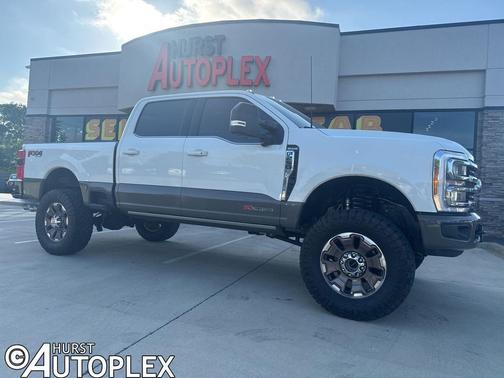 Star White Metallic Tri-Coat 2026 Ford F-250 King Ranch