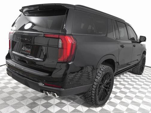 Onyx Black 2026 GMC Yukon XL Denali Ultimate