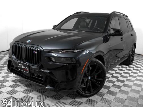 Black Sapphire Metallic 2023 BMW X7 M60i