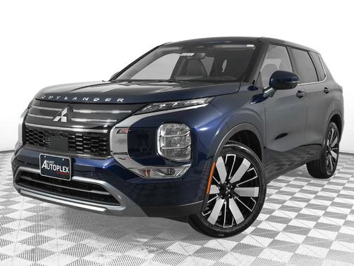 Cosmic Blue Metallic 2026 Mitsubishi Outlander SE